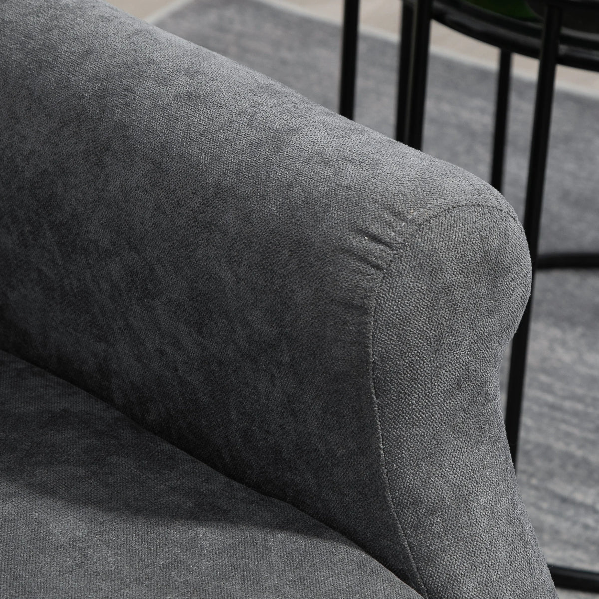 Accoudoir arrondi du fauteuil inclinable électrique Bandol en tissu gris