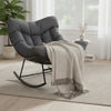 Fauteuil à bascule rocking chair Gris Anthracite avec plaid dans un salon