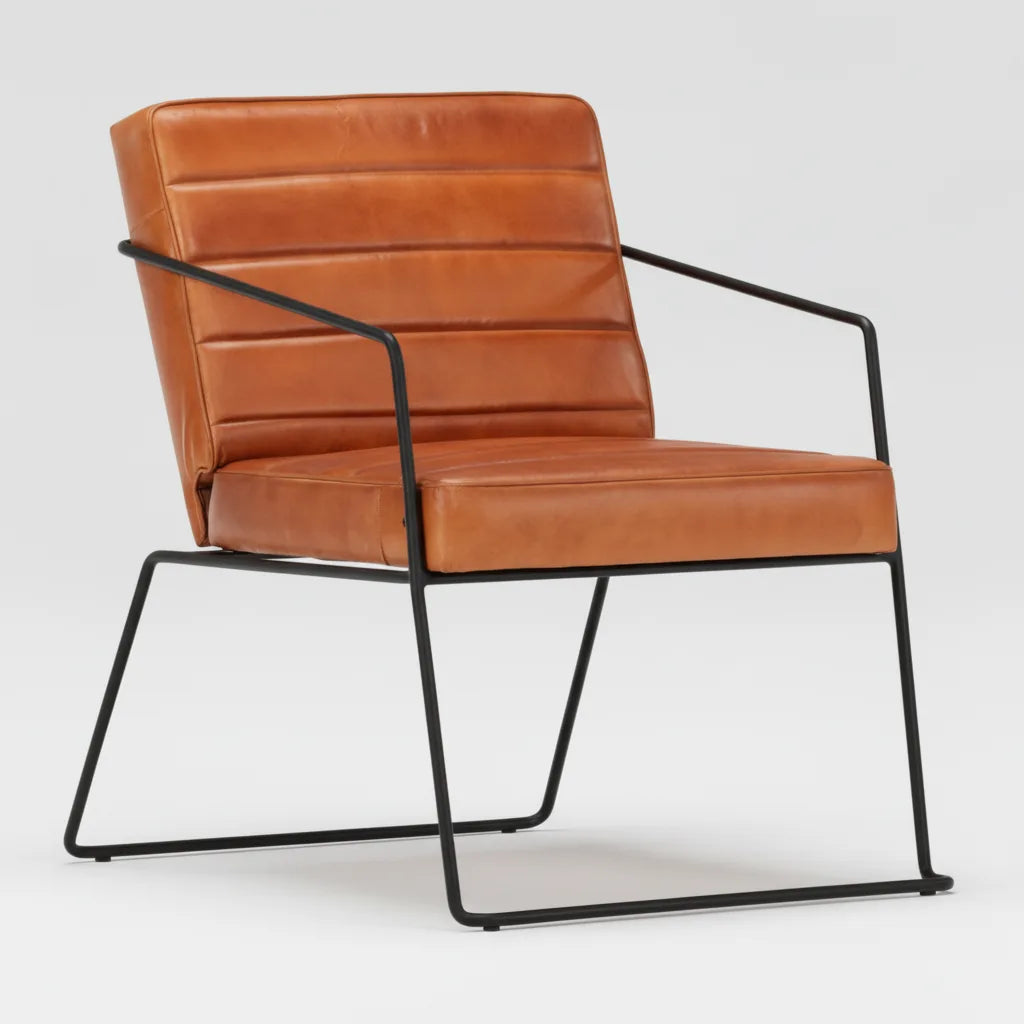 Fauteuil industriel en cuir cognac et métal noir