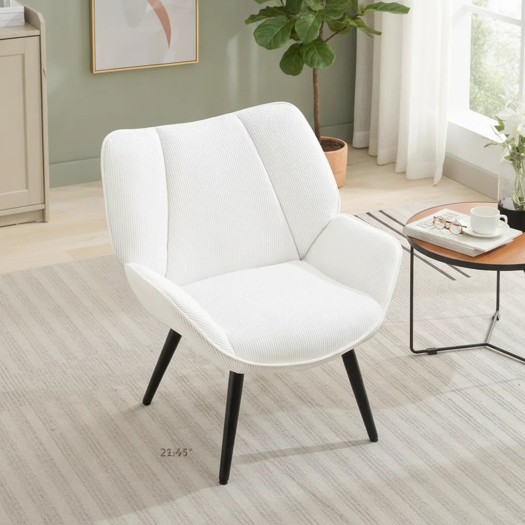 Fauteuil club moderne en velours côtelé Blanc Ivoire dans un salon lumineux